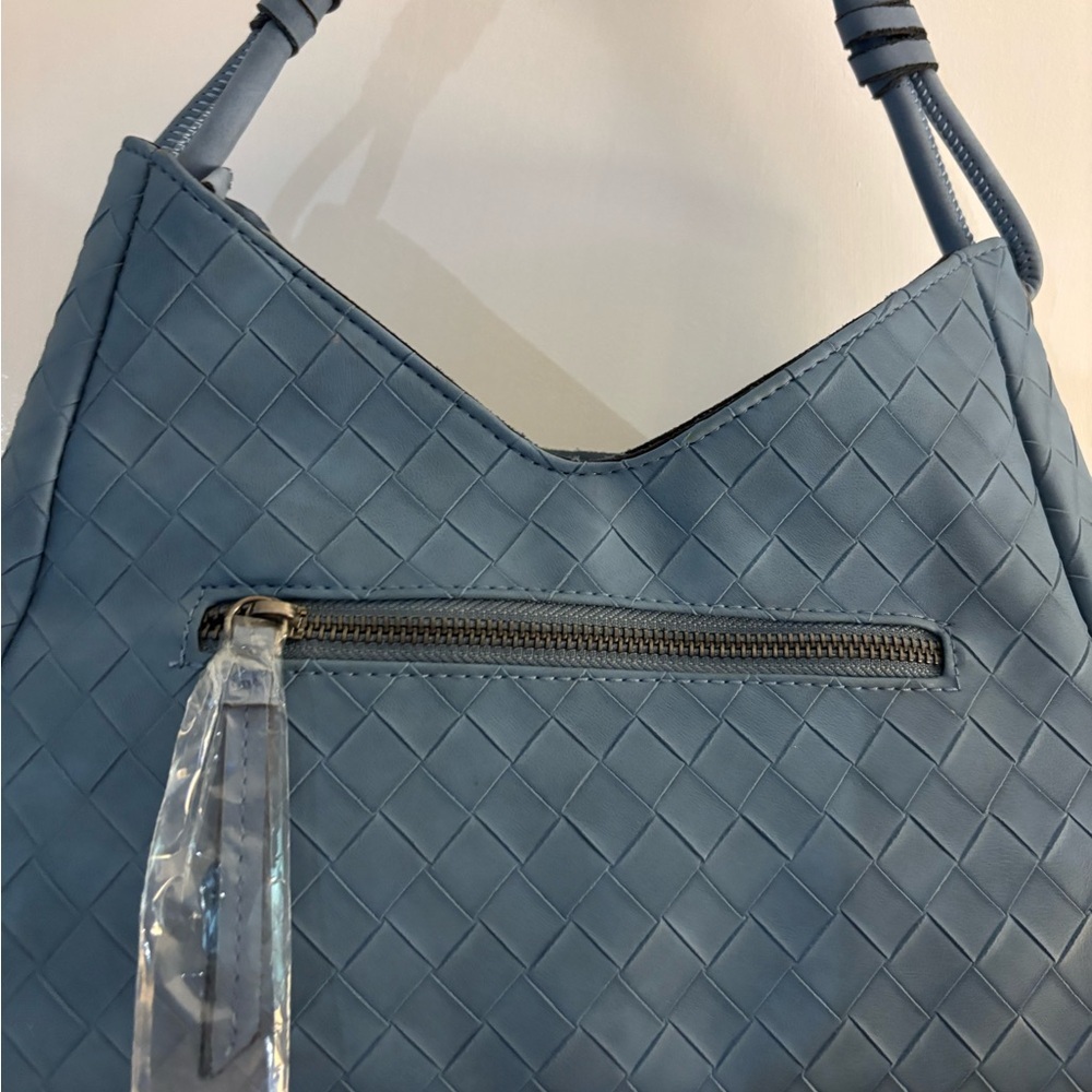 Time & Tru Woven Shoulder Bag in Slate Blue NWT - Picture 4 of 6